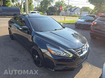 2017 Nissan Altima 2.5 SR – miniatura 4