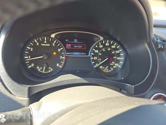 2017 Nissan Altima 2.5 SR – miniatura 9