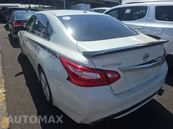 2017 Nissan Altima 2.5 SR - miniatura 6