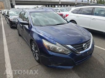 2017 Nissan Altima 2.5 SR – miniatura 3