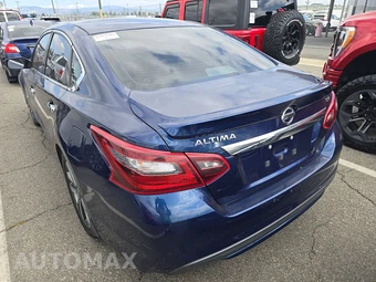 2017 Nissan Altima 2.5 SR – miniatura 6