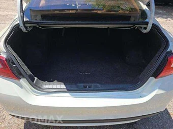 2017 Nissan Altima 2.5 SR – miniatura 14