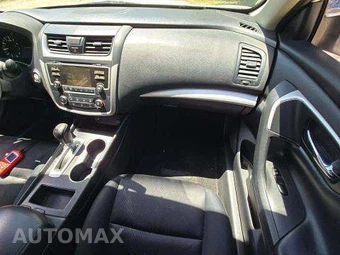 2017 Nissan Altima 2.5 SR – miniatura 19