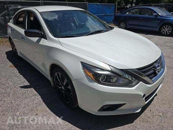 2017 Nissan Altima 2.5 SR – miniatura 4