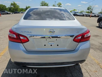 2017 Nissan Altima 2.5 SV - miniatura 5
