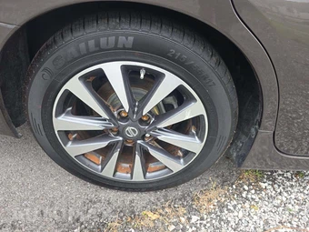 2017 Nissan Altima 2.5 SV - miniatura 29
