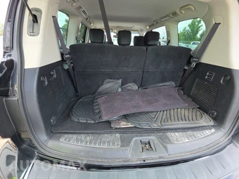 2017 Nissan Armada Platinum – miniatura 17