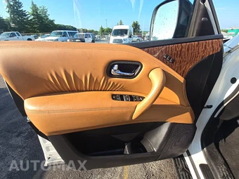 2017 Nissan Armada Platinum – miniatura 9