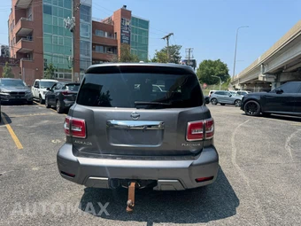 2017 Nissan Armada Platinum - miniatura 5