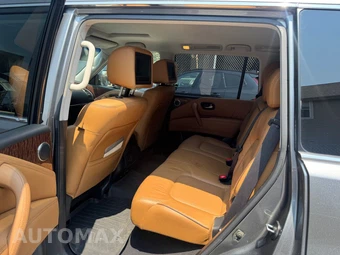 2017 Nissan Armada Platinum - miniatura 8