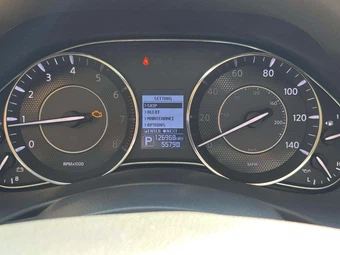 2017 Nissan Armada Platinum – miniatura 6