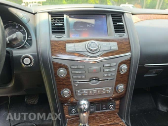 2017 Nissan Armada Platinum – miniatura 7