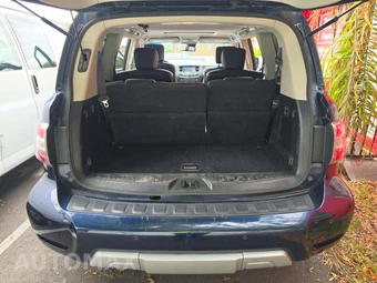 2017 Nissan Armada Platinum – miniatura 15
