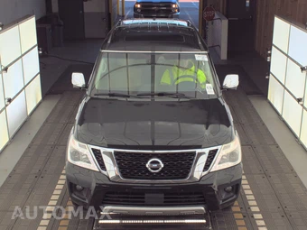 2017 Nissan Armada Platinum – miniatura 2