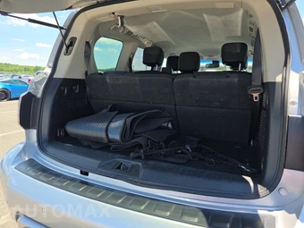 2017 Nissan Armada SL – miniatura 17