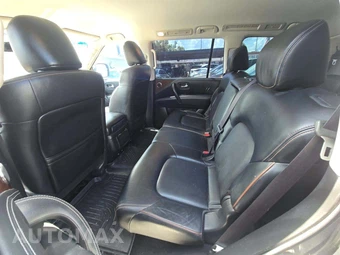 2017 Nissan Armada SL – miniatura 13