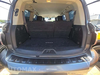 2017 Nissan Armada SL – miniatura 15