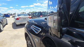 2017 Nissan Armada SL – miniatura 35