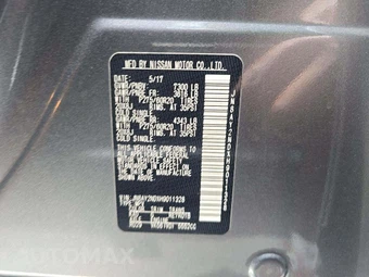 2017 Nissan Armada SL – miniatura 5