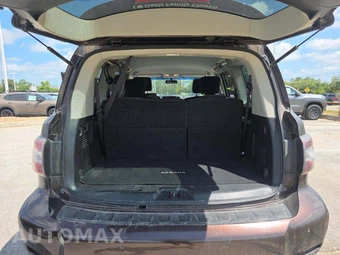 2017 Nissan Armada SV - miniatura 15
