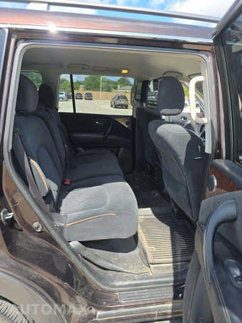 2017 Nissan Armada SV - miniatura 17