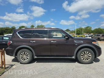 2017 Nissan Armada SV - miniatura 4
