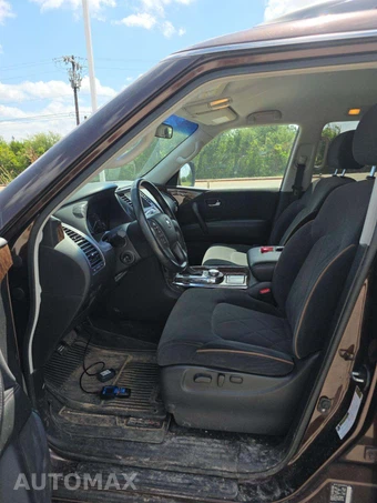 2017 Nissan Armada SV - miniatura 6