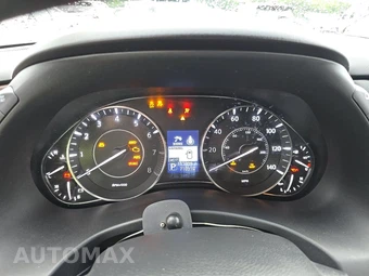 2017 Nissan Armada SV – miniatura 12