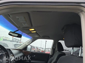 2017 Nissan Armada SV – miniatura 18
