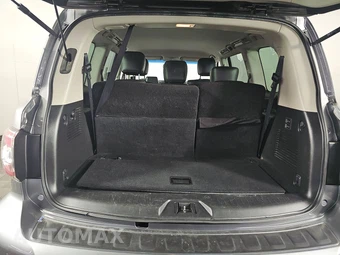2017 Nissan Armada SV – miniatura 17