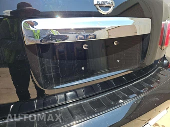 2017 Nissan Armada SV – miniatura 31