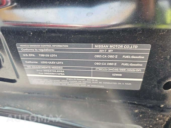 2017 Nissan Armada SV – miniatura 39