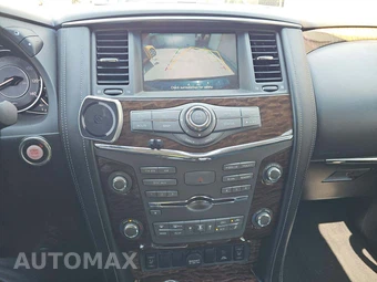 2017 Nissan Armada SV – miniatura 9
