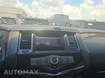 2017 Nissan Armada SV – miniatura 11