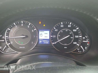 2017 Nissan Armada SV – miniatura 9