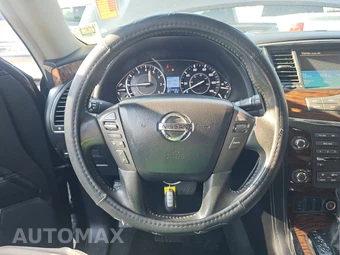 2017 Nissan Armada SV – miniatura 10