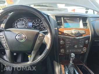 2017 Nissan Armada SV – miniatura 11