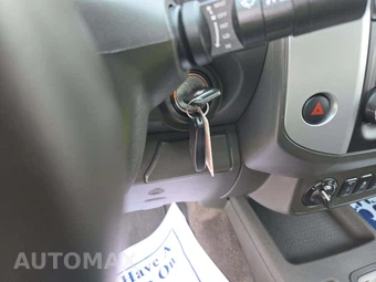 2017 Nissan Frontier PRO-4X Crew Cab Medium Bed – miniatura 5