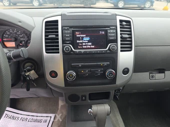 2017 Nissan Frontier SV Crew Cab Medium Bed – miniatura 11