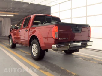 2017 Nissan Frontier SV Crew Cab Medium Bed – miniatura 6