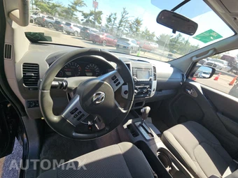 2017 Nissan Frontier SV Crew Cab Medium Bed – miniatura 11