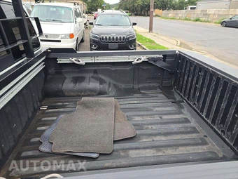 2017 Nissan Frontier SV Crew Cab Medium Bed – miniatura 14