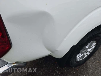 2017 Nissan Frontier SV Crew Cab Medium Bed – miniatura 24