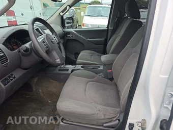 2017 Nissan Frontier SV Crew Cab Medium Bed – miniatura 6
