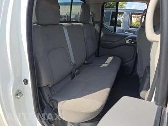 2017 Nissan Frontier SV Crew Cab Medium Bed - miniatura 16