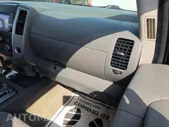 2017 Nissan Frontier SV Crew Cab Medium Bed - miniatura 19