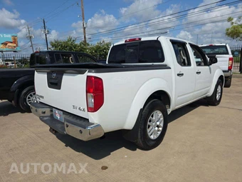 2017 Nissan Frontier SV Crew Cab Medium Bed - miniatura 3