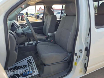 2017 Nissan Frontier SV Crew Cab Medium Bed - miniatura 6