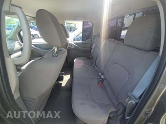 2017 Nissan Frontier SV Crew Cab Medium Bed – miniatura 13