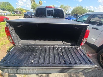 2017 Nissan Frontier SV Crew Cab Medium Bed – miniatura 14